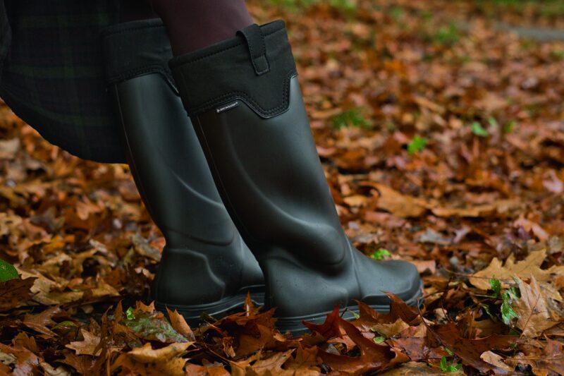 Dunlop Purofort Steeplechase Lassie Black