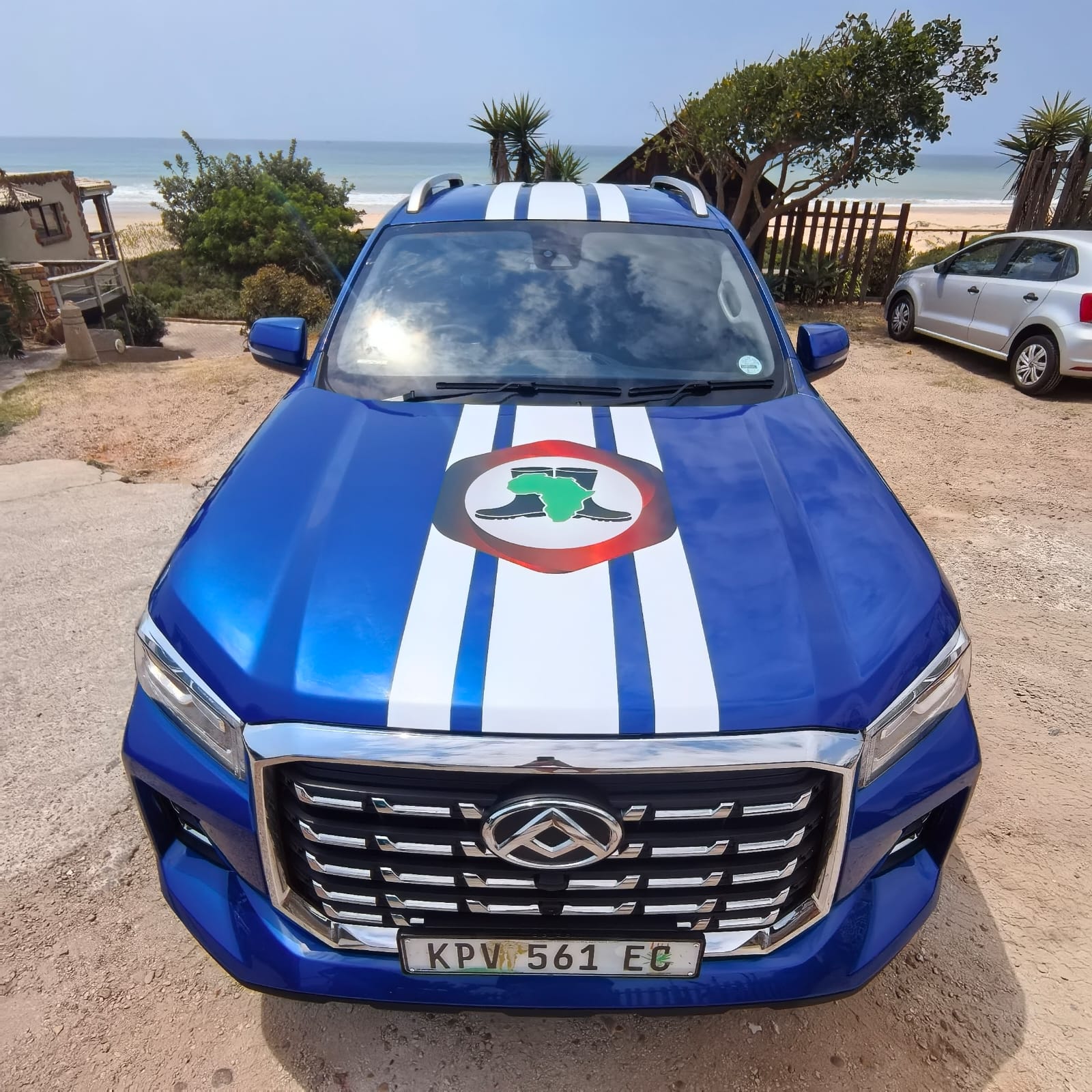 Gumboots LDV - Hood Logo